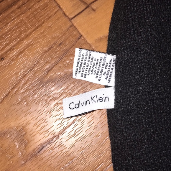 NWT CALVIN KLEIN REVERSIBLE BEANIE - Picture 6 of 6